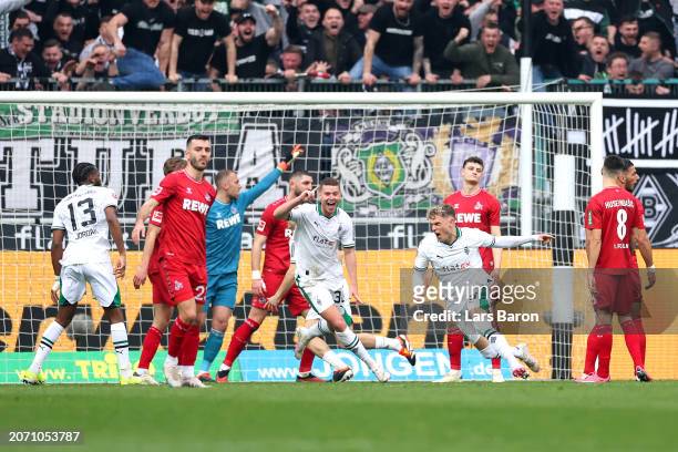 Robin Hack of Borussia Mönchengladbach celebrates scoring his team's second goal during the Bundesliga match between Borussia Mönchengladbach and 1....