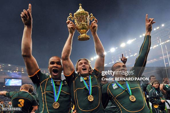 Percy Rsa TOPSHOT - From L-R, South Africa's JP Pietersen, Percy Montgomery and ...