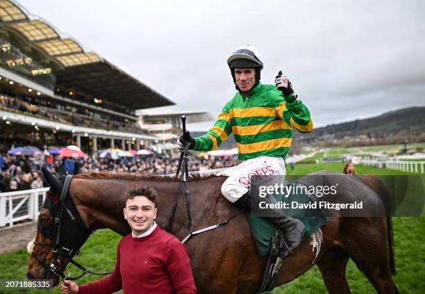 Connor Rabbitt 5,536 National Hunt Horse Racing Stock Photos, High-Res Pictures, and ...