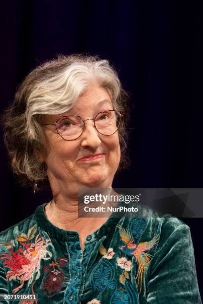 Kingsolver 1,299 Storytelling Award Stock Photos, High-Res Pictures, and Images ...