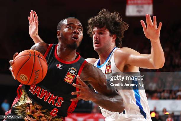 Gary Clark of the Hawks drives to the basketduring the NBL Semi Final Playoff Series match between Illawarra Hawks and Melbourne United at WIN...