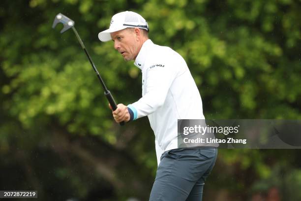 Henrik Stenson of MAJESTICKS GC reacts on 10th hole during day three of the LIV Golf Invitational - Hong Kong at The Hong Kong Golf Club on March 10,...