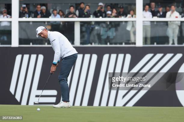 Henrik Stenson of MAJESTICKS GC play a shot on the 10th hole during day one of the LIV Golf Invitational - Hong Kong at The Hong Kong Golf Club on...