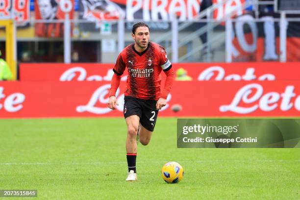 Davide Calabria of AC Milan in action during the Serie A TIM match between AC Milan and Empoli FC - Serie A TIM at Stadio Giuseppe Meazza on March...