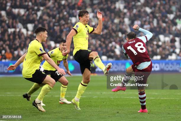 Danny Ings of West Ham United scores his team's second goal during the Premier League match between West Ham United and Burnley FC at the London...