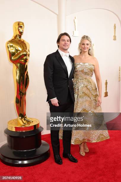 Josh Hartnett and Tamsin Egerton attend the 96th Annual Academy Awards on March 10, 2024 in Hollywood, California.