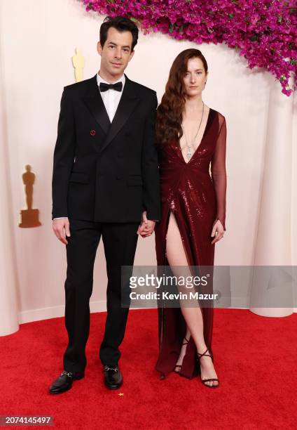 Mark Ronson and Grace Gummer attend the 96th Annual Academy Awards on March 10, 2024 in Hollywood, California.