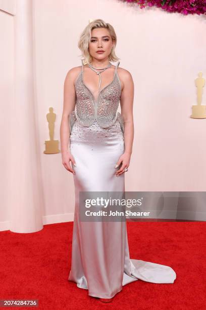 Florence Pugh attends the 96th Annual Academy Awards on March 10, 2024 in Hollywood, California.