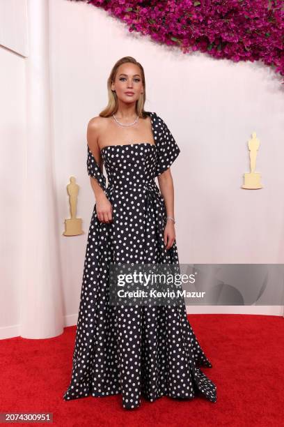 Jennifer Lawrence attends the 96th Annual Academy Awards on March 10, 2024 in Hollywood, California.