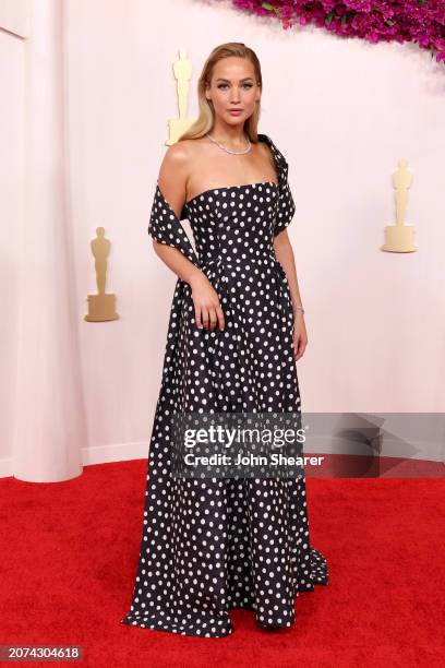 Jennifer Lawrence attends the 96th Annual Academy Awards on March 10, 2024 in Hollywood, California.