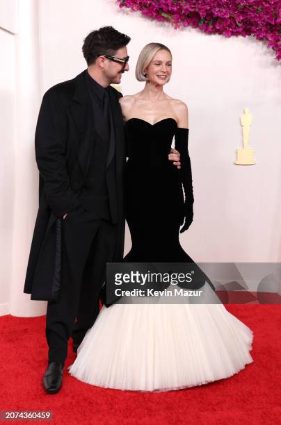 Marcus Mumford and Carey Mulligan attend the 96th Annual Academy Awards on March 10, 2024 in Hollywood, California.