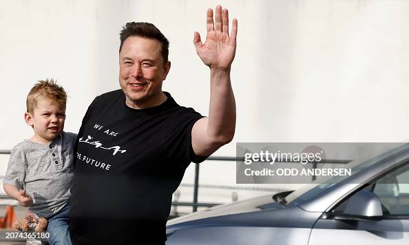 TOPSHOT-GERMANY-US-AUTOMOBILE-TESLA TOPSHOT-GERMANY-US-AUTOMOBILE-TESLA