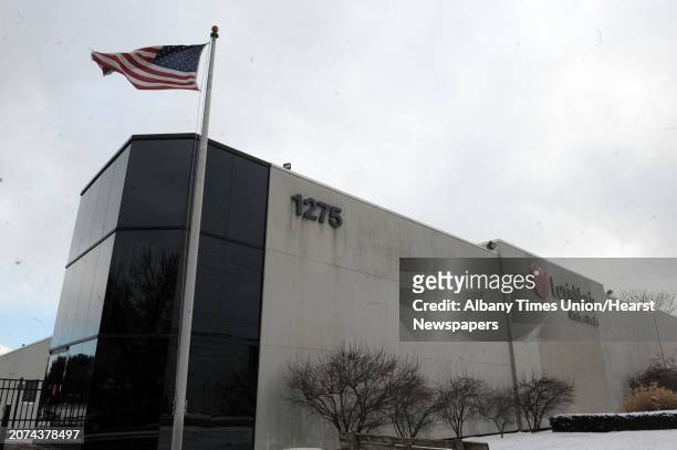 Albany Med CEO James Barba and Mayor Kathy Sheehan announced the medical center's purchase of former LexisNexis building on Friday Jan. 9, 2015 in...