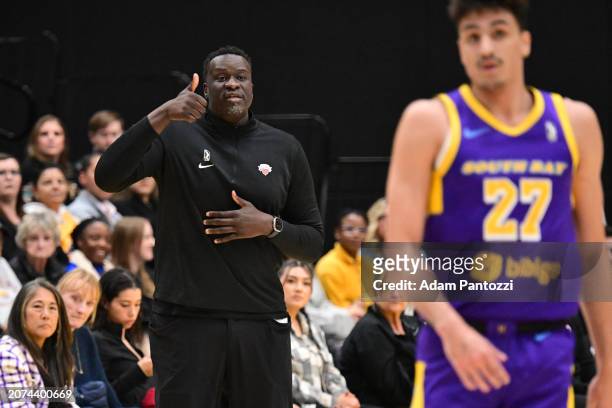 Westchester Knicks Head Coach DeSagana Diop speaks to his team during the game against the South Bay Lakers on March 13, 2024 at UCLA Health Training...