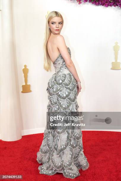 Anya Taylor-Joy attends the 96th Annual Academy Awards at Dolby Theatre on March 10, 2024 in Hollywood, California.