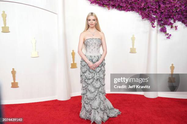 Anya Taylor-Joy attends the 96th Annual Academy Awards at Dolby Theatre on March 10, 2024 in Hollywood, California.