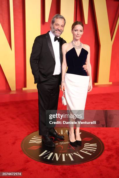 Judd Apatow and Leslie Mann attends 2024 Vanity Fair Oscar Party Hosted By Radhika Jonesat Wallis Annenberg Center for the Performing Arts on March...