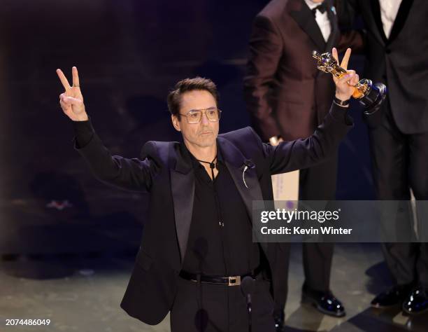 Robert Downey Jr. Accepts the Best Supporting Actor award for "Oppenheimer" onstage during the 96th Annual Academy Awards at Dolby Theatre on March...