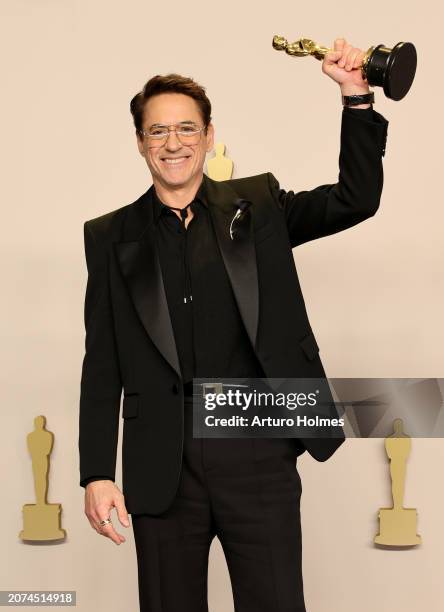 Robert Downey Jr., winner of the Best Actor in a Supporting Role award for “Oppenheimer”, poses in the press room during the 96th Annual Academy...