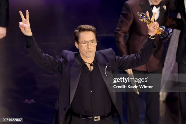 Robert Downey Jr. Accepts the Best Actor in a Supporting Role for "Oppenheimer" onstage during the 96th Annual Academy Awards at Dolby Theatre on...