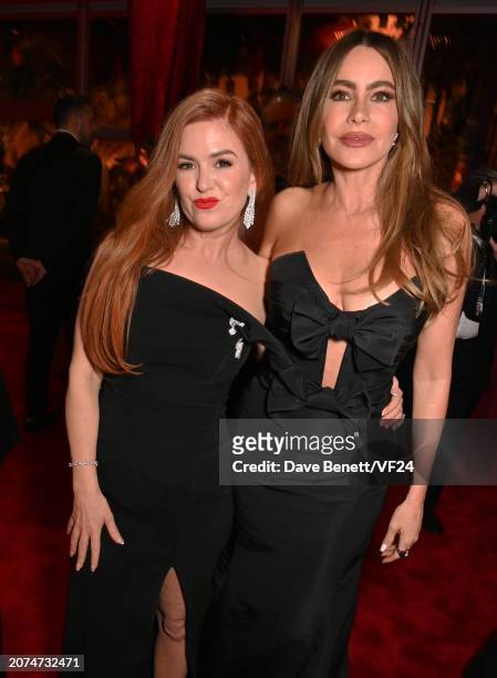 Isla Fisher and Sofía Vergara attend the 2024 Vanity Fair Oscar Party Hosted By Radhika Jones at Wallis Annenberg Center for the Performing Arts on...