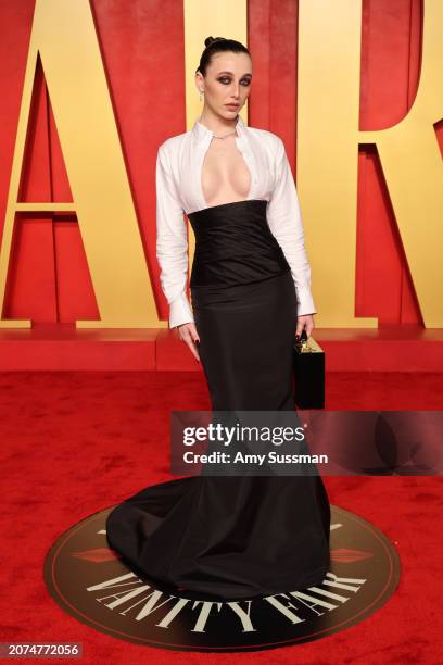 Emma Chamberlain attends the 2024 Vanity Fair Oscar Party Hosted By Radhika Jones at Wallis Annenberg Center for the Performing Arts on March 10,...