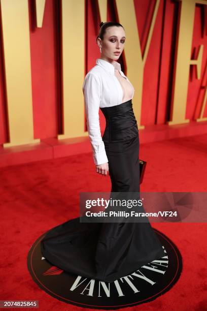 Emma Chamberlain attends the 2024 Vanity Fair Oscar Party Hosted By Radhika Jones at Wallis Annenberg Center for the Performing Arts on March 10,...