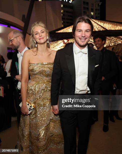 Tamsin Egerton and Josh Hartnett attend the Governors Ball during the 96th Annual Academy Awards at Dolby Theatre on March 10, 2024 in Hollywood,...