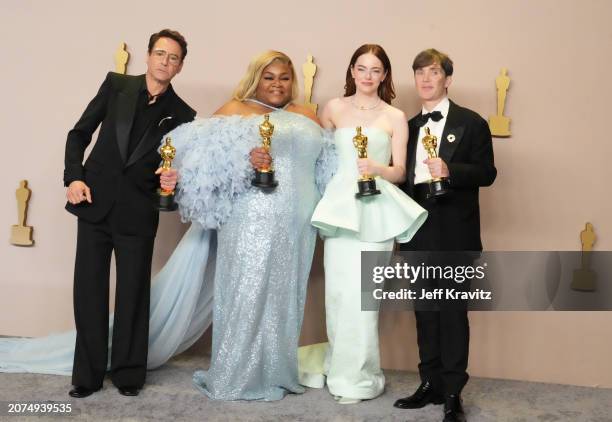 Robert Downey Jr., winner of the Best Actor in a Supporting Role award for “Oppenheimer”, Da'Vine Joy Randolph, winner of the Best Supporting Actress...