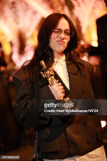 Billie Eilish attends the 2024 Vanity Fair Oscar Party Hosted By Radhika Jones at Wallis Annenberg Center for the Performing Arts on March 10, 2024...