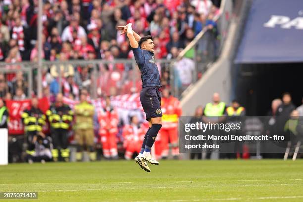 Nadiem Amiri of 1. FSV Mainz 05 celebrates after scoring his teams first goal during the Bundesliga match between FC Bayern München and 1. FSV Mainz...