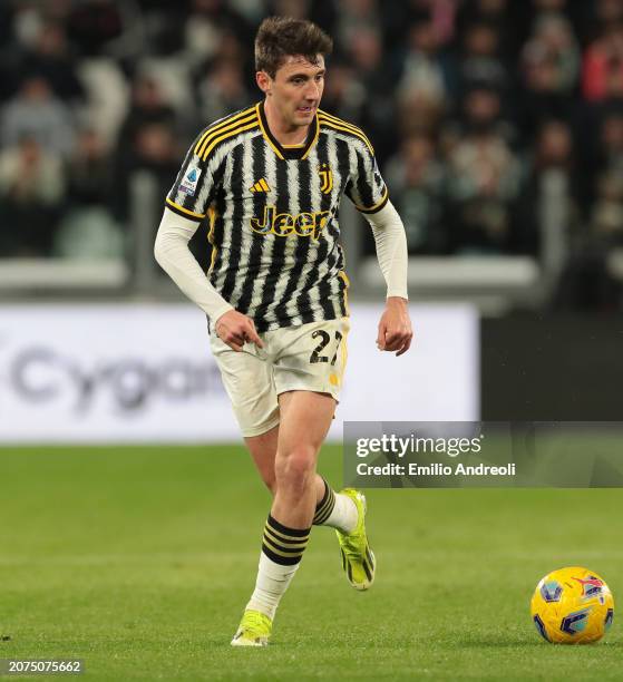 Andrea Cambiaso of Juventus in action during the Serie A TIM match between Juventus and Atalanta BC at Allianz Stadium on March 10, 2024 in Turin,...