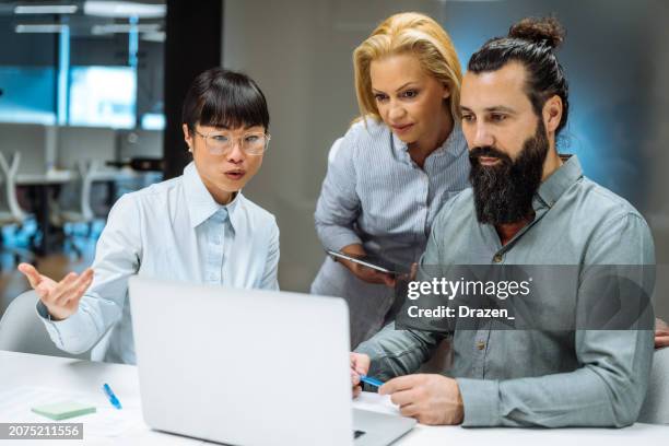 financial experts working together in corporate business and making decisions for further investments, - further stock pictures, royalty-free photos & images