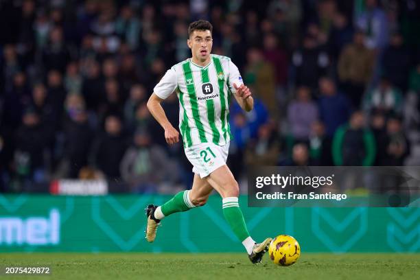 Marc Roca of Real Betis in action during the LaLiga EA Sports match between Real Betis and Villarreal CF at Estadio Benito Villamarin on March 10,...