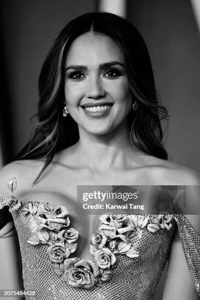 Jessica Alba attends the 2024 Vanity Fair Oscar Party hosted by Radhika Jones at Wallis Annenberg Center for the Performing Arts on March 10, 2024 in...