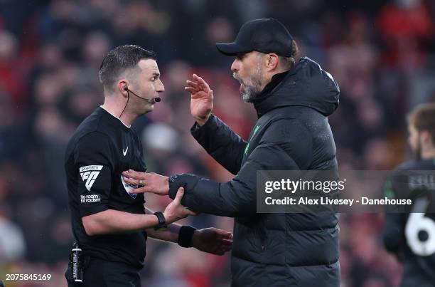Jurgen Klopp the manager of Liverpool FC argues with referee Michael Oliver after the Premier League match between Liverpool FC and Manchester City...