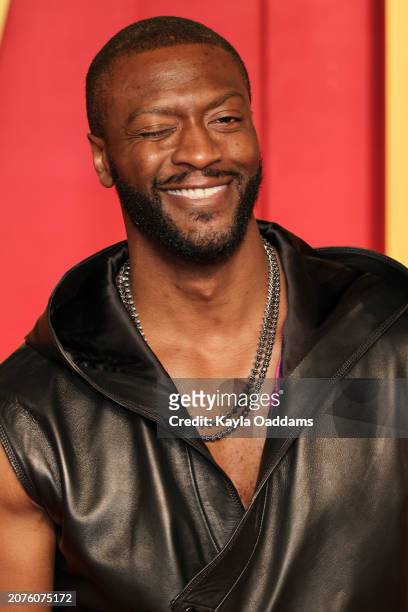 Aldis Hodge attends the 2024 Vanity Fair Oscar Party Hosted By Radhika Jones at Wallis Annenberg Center for the Performing Arts on March 10, 2024 in...