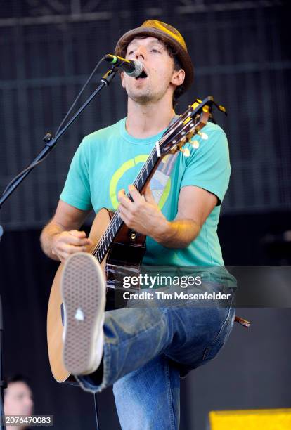 Jason Mraz performs during the Outside Lands Music & Arts festival at the Polo Fields in Golden Gate Park on August 29, 2009 in San Francisco,...