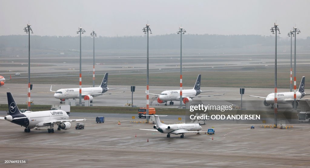 GERMANY-AVIATION-LABOUR-STRIKE