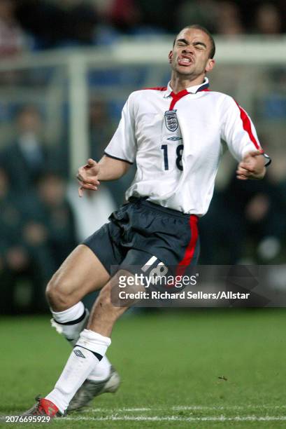 February 18: Kieron Dyer of England in action during the International Friendly match between Portugal and England at Faro-loule Stadium on February...
