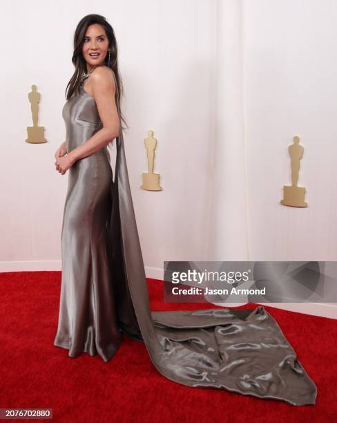 Hollywood, CA Olivia Munn arriving on the red carpet at the 96th Annual Academy Awards in Dolby Theatre at Hollywood & Highland Center in Hollywood,...