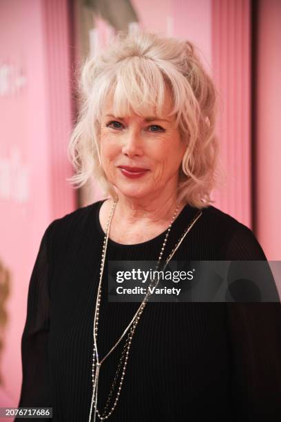 344 Julia Duffy Photos & High Res Pictures - Getty Images