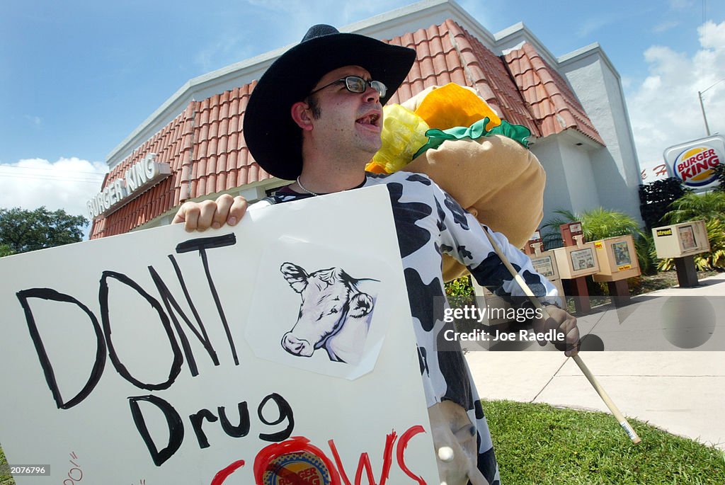 Protesters Put Pressure On Fast Food Restaurants To Not Use Meat With Inappropriate Antibiotics