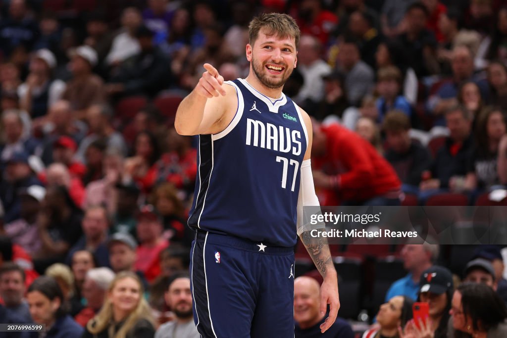 Dallas Mavericks v Chicago Bulls