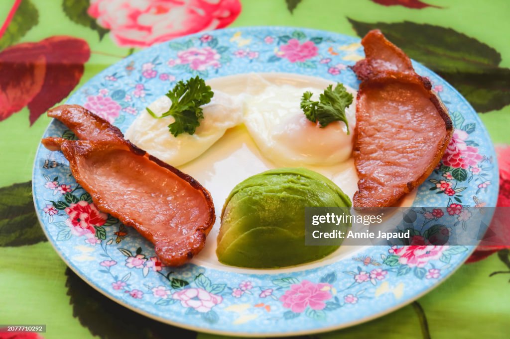 Healthy breakfast on plate, colourful background
