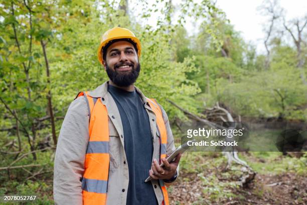 tree surgeon portrait - biomass ecological concept stock pictures, royalty-free photos & images