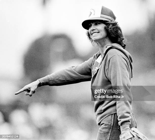 Actress Stefanie Powers during a celebrity softball game to benefit the American Heart Association, February 6, 1983 in Malibu, California.