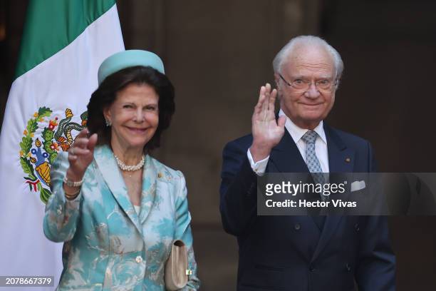 King Carl XVI Gustaf and Queen Silvia of Sweden pose during a state visit to strengthen relations between Mexico and Sweden at Palacio Naciona on...