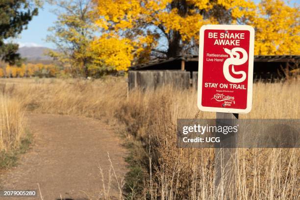 Snake Entry. Sign 100 Snake Warning Sign Stock Photos, High-Res Pictures, and Images ...