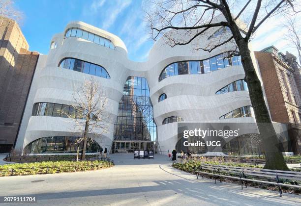The Richard Gilder Center for Science, Education, and Innovation is an addition to the Museum of Natural History in New York City designed by Studio...